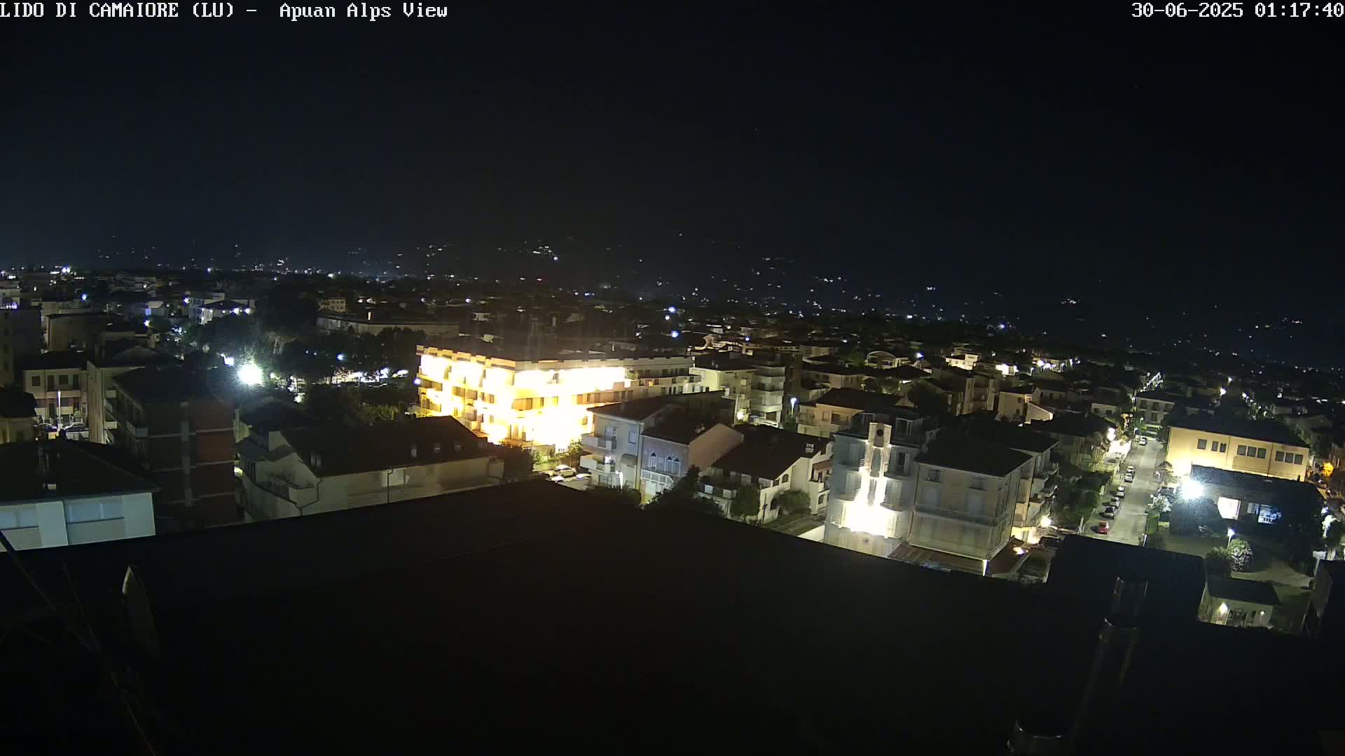 Apuan Alps Live Cam from Lido di Camaiore - Lucca, Italy