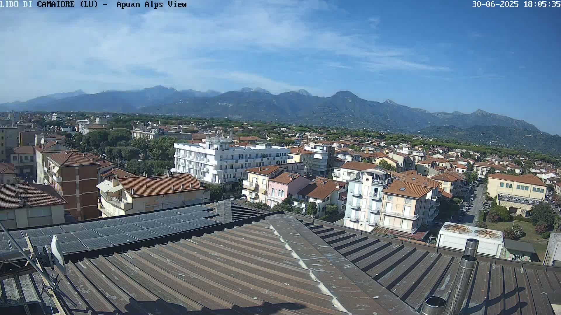 Apuan Alps Live Cam from Lido di Camaiore - Lucca, Italy