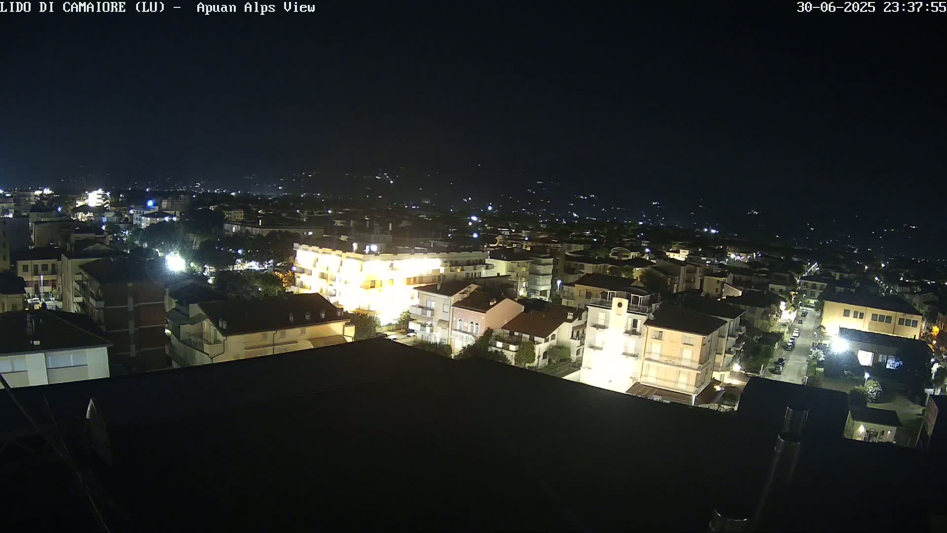 Apuan Alps Live Cam from Lido di Camaiore - Lucca, Italy