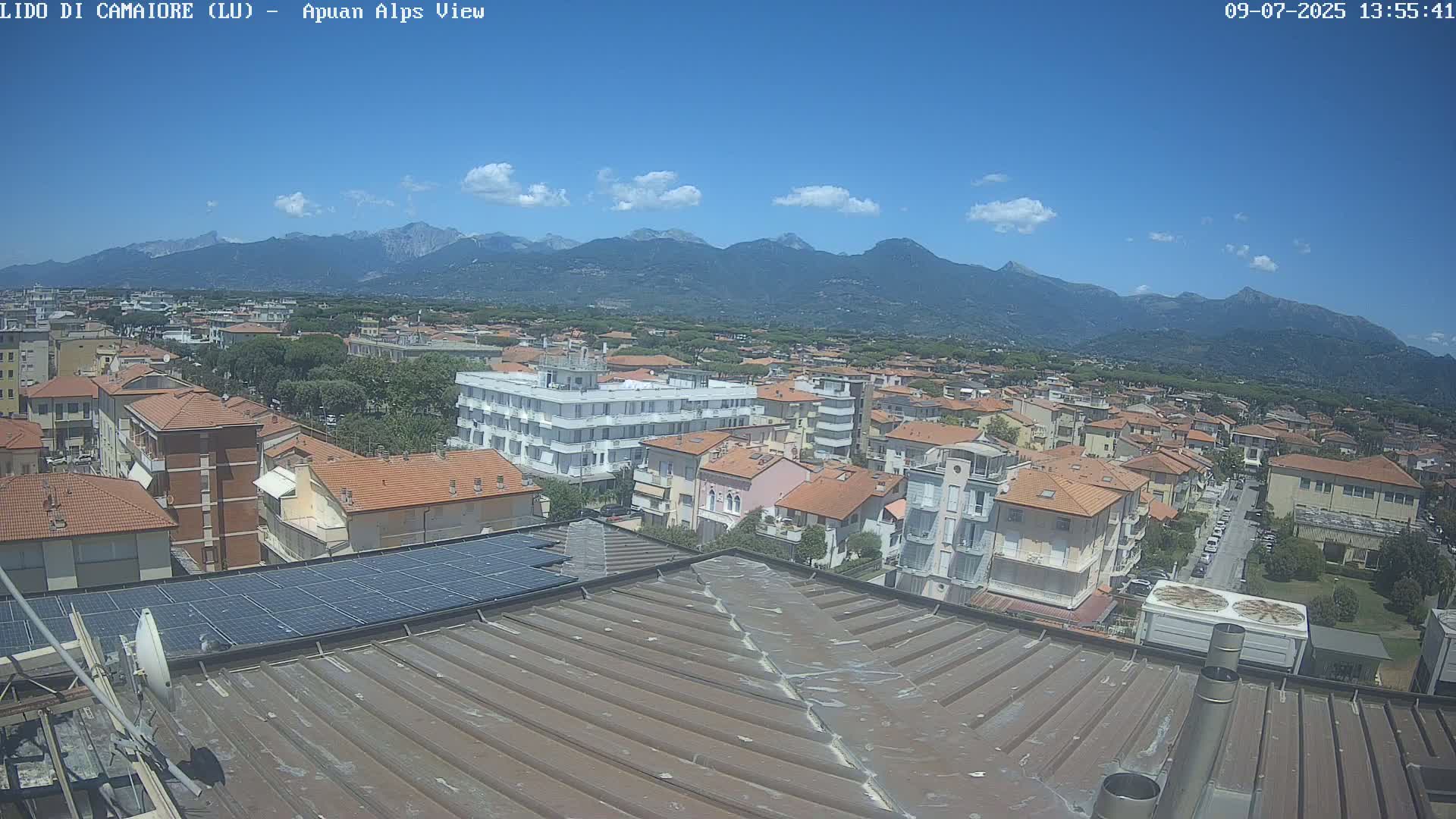 Apuan Alps Live Cam from Lido di Camaiore - Lucca, Italy