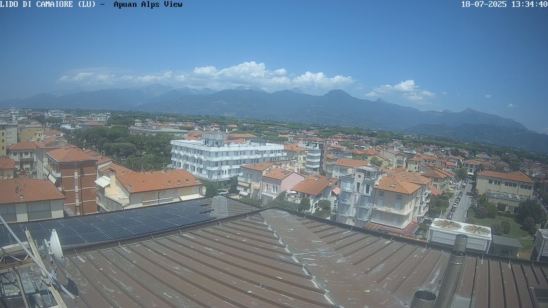 Apuan Alps Live Cam from Lido di Camaiore - Lucca, Italy
