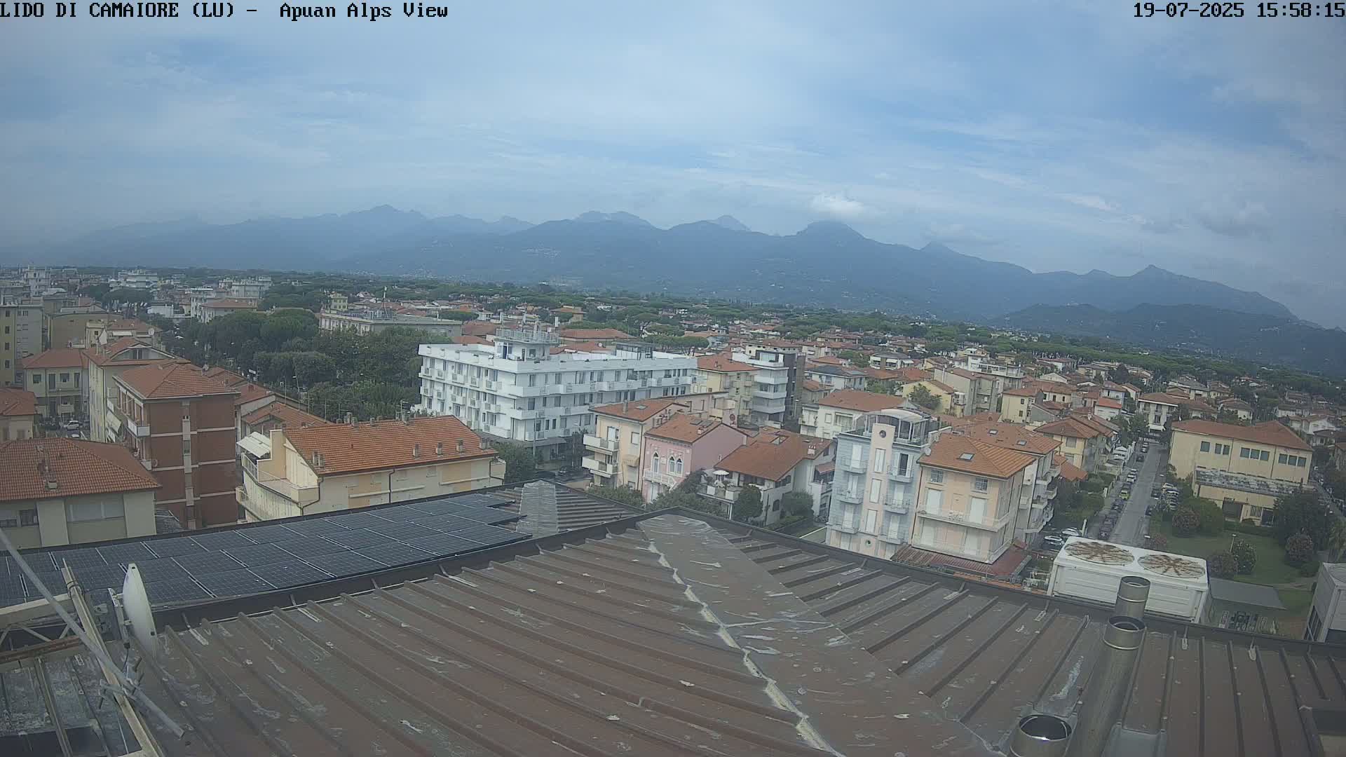 Apuan Alps Live Cam from Lido di Camaiore - Lucca, Italy