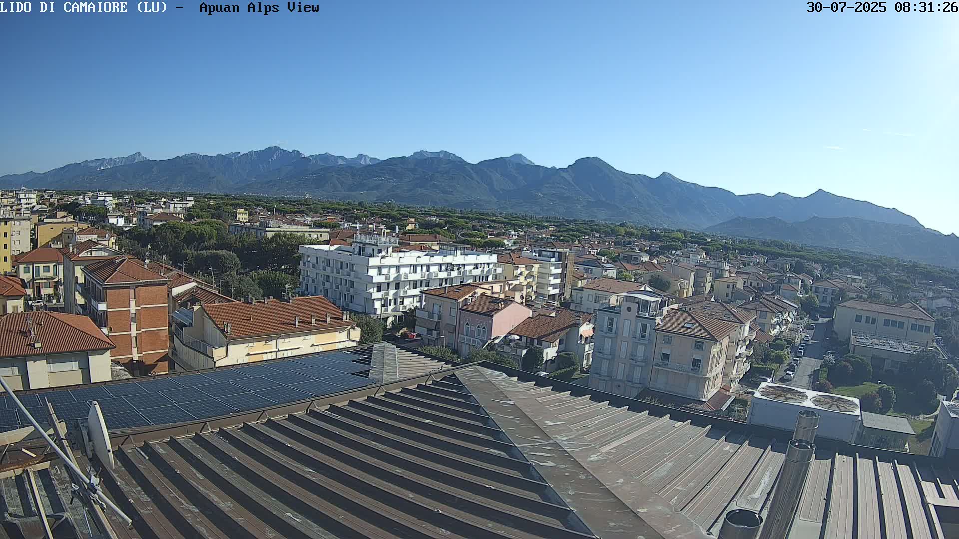 Apuan Alps Live Cam from Lido di Camaiore - Lucca, Italy