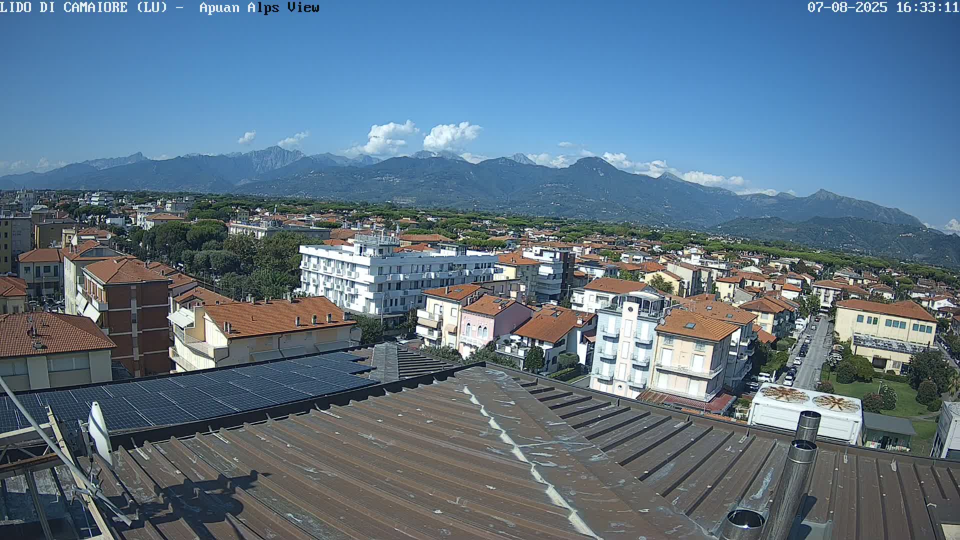 Apuan Alps Live Cam from Lido di Camaiore - Lucca, Italy