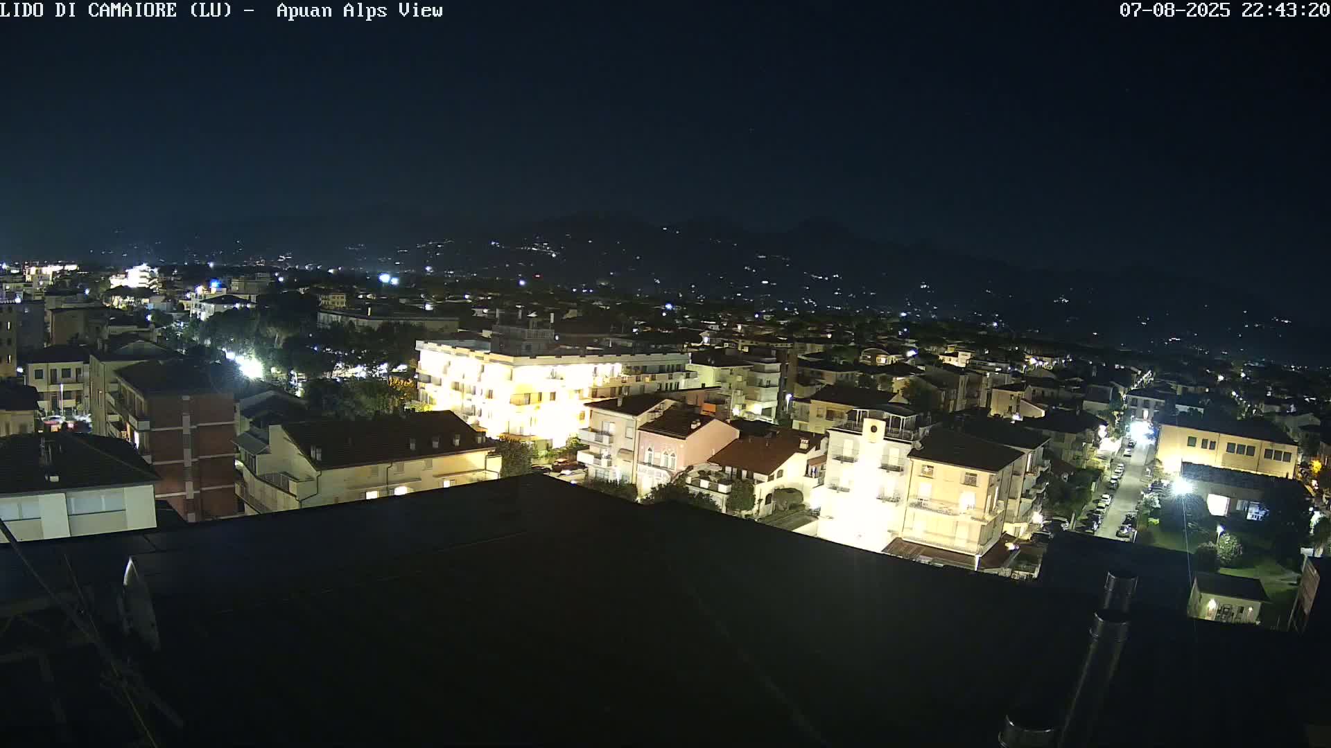 Apuan Alps Live Cam from Lido di Camaiore - Lucca, Italy