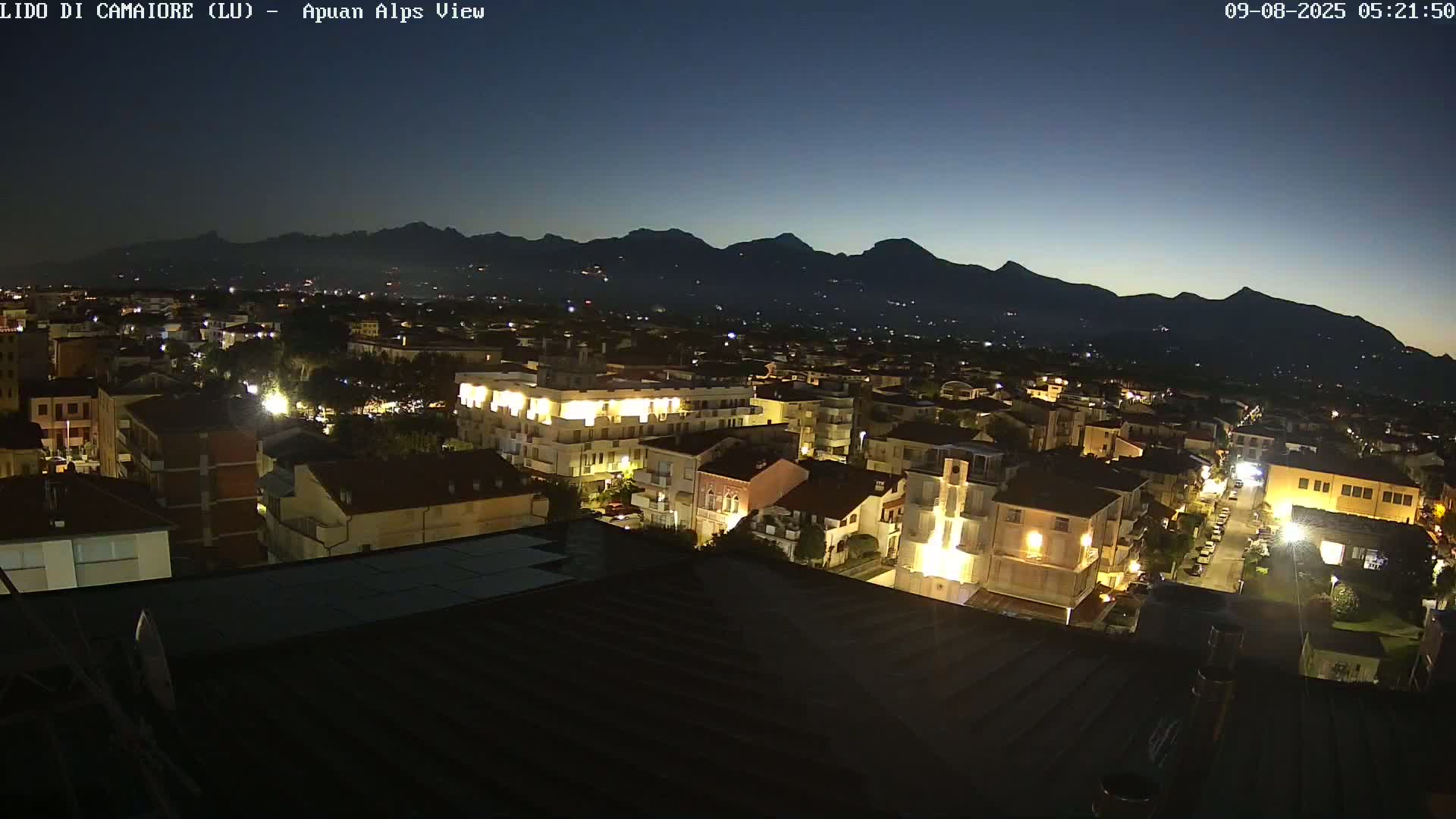 Apuan Alps Live Cam from Lido di Camaiore - Lucca, Italy