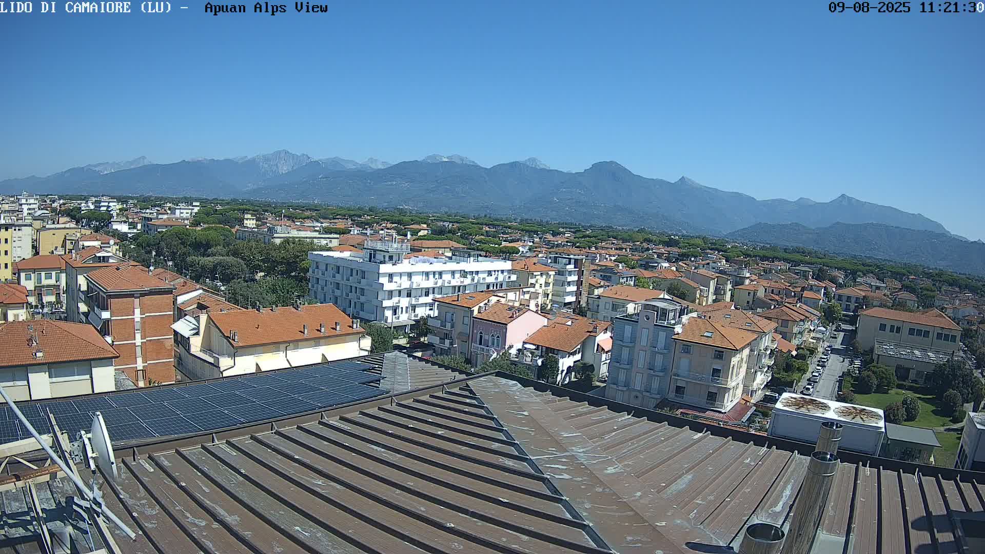 Apuan Alps Live Cam from Lido di Camaiore - Lucca, Italy