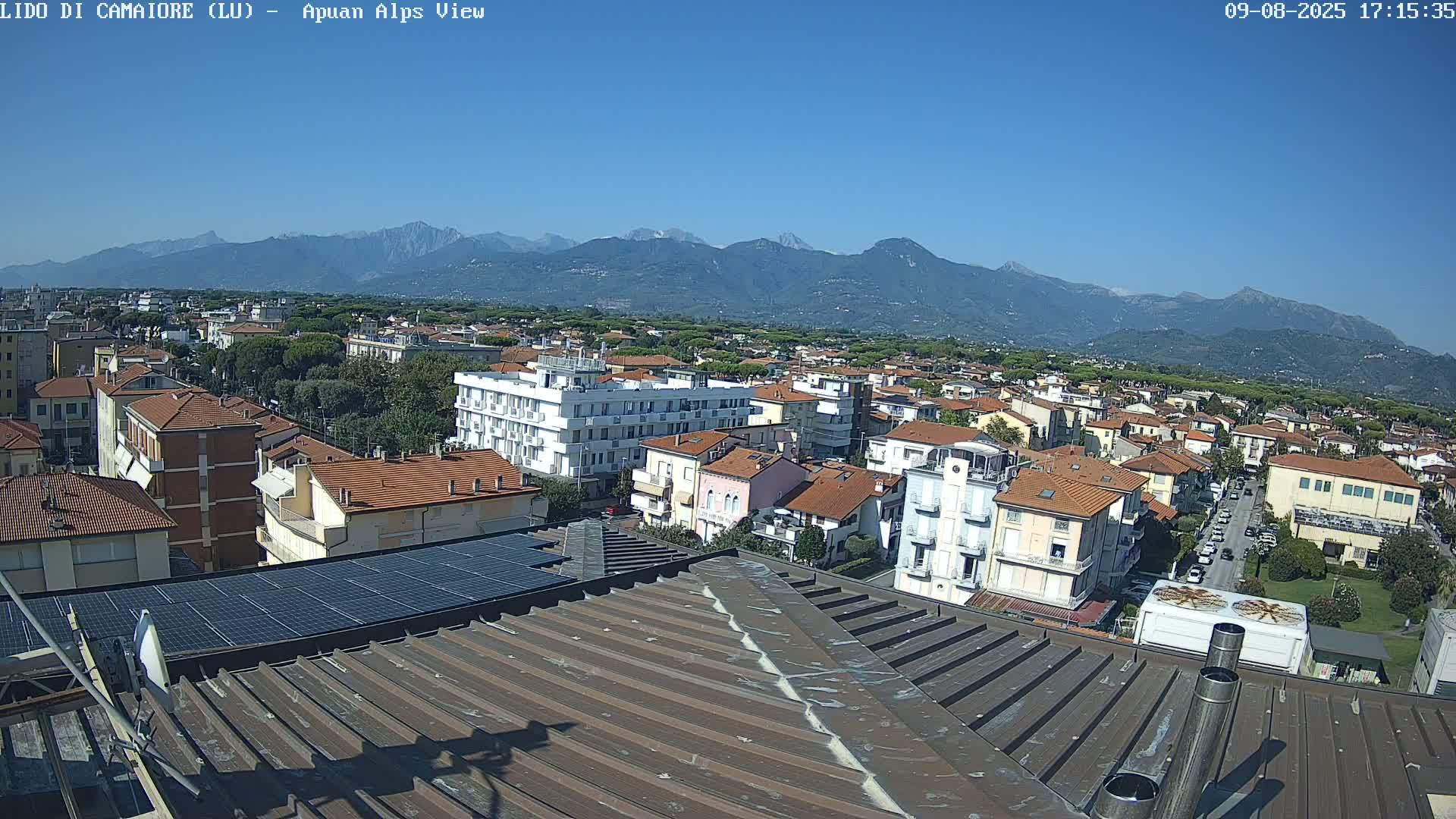 Apuan Alps Live Cam from Lido di Camaiore - Lucca, Italy