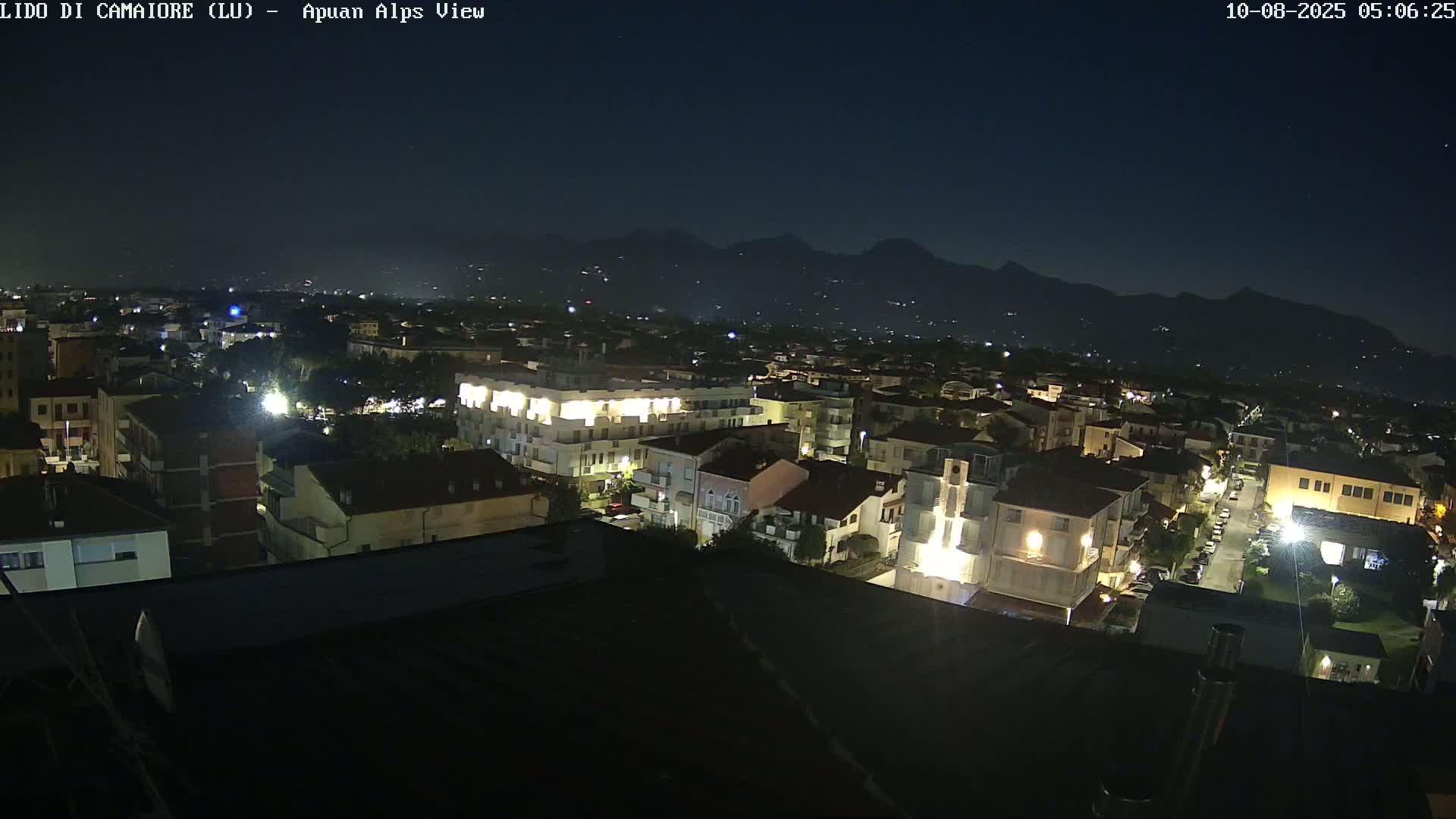Apuan Alps Live Cam from Lido di Camaiore - Lucca, Italy