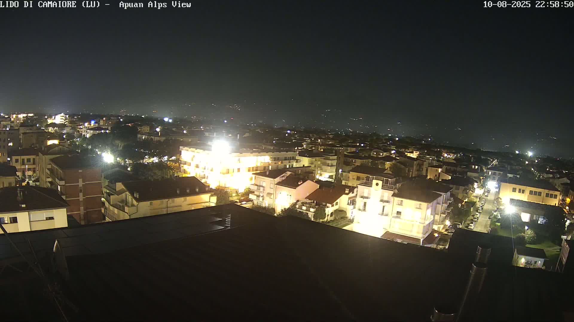 Apuan Alps Live Cam from Lido di Camaiore - Lucca, Italy