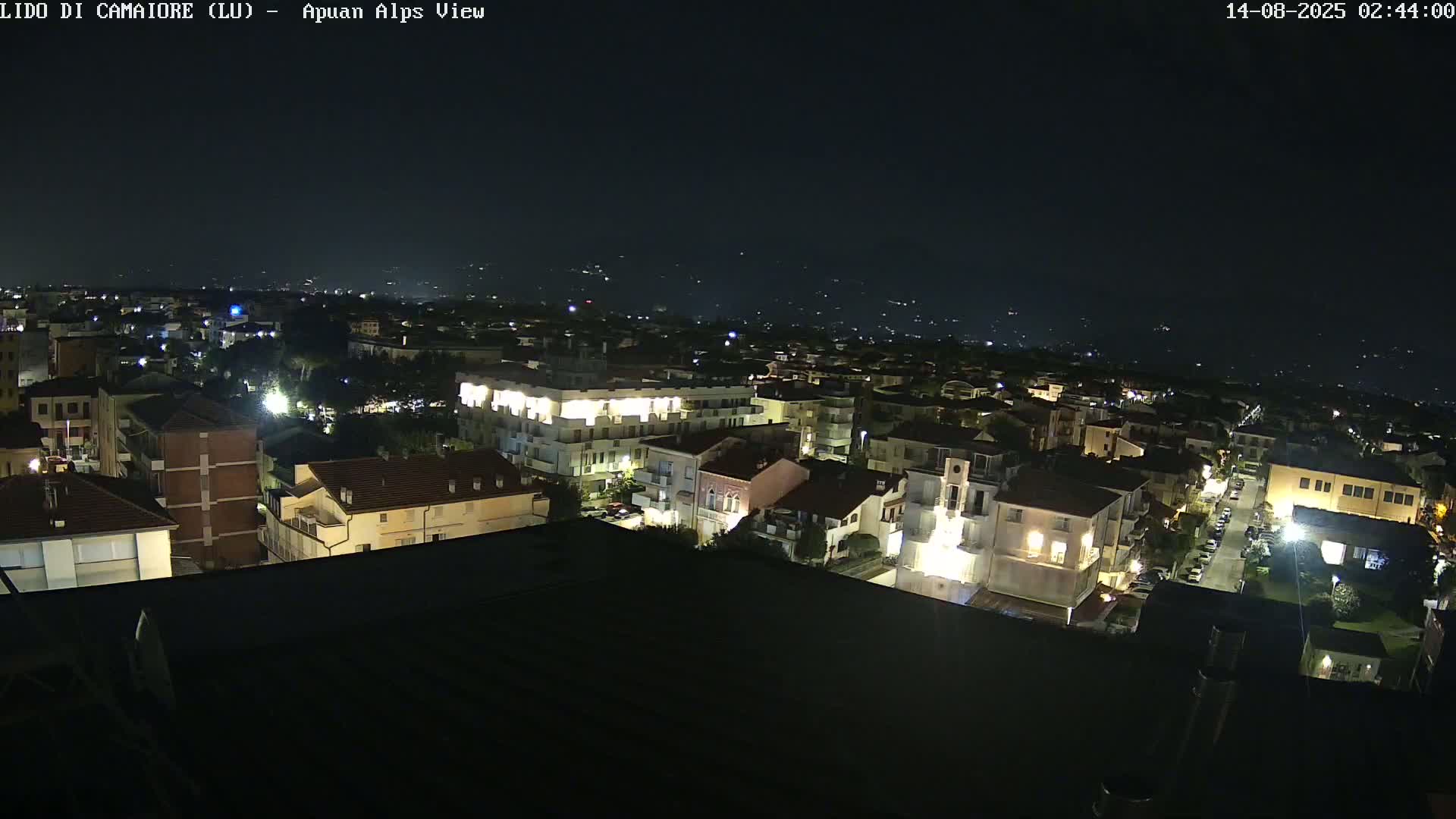 Apuan Alps Live Cam from Lido di Camaiore - Lucca, Italy