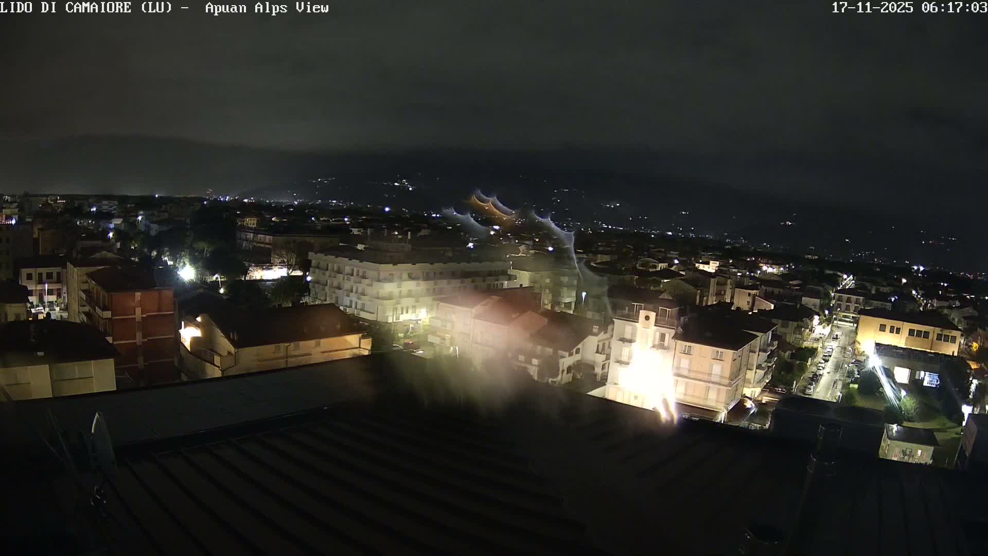 Apuan Alps Live Cam from Lido di Camaiore - Lucca, Italy
