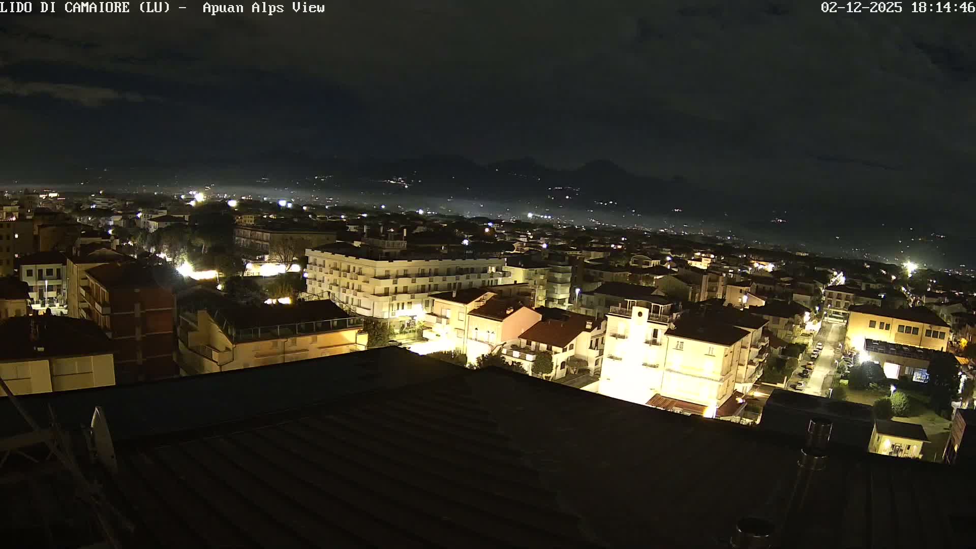 Apuan Alps Live Cam from Lido di Camaiore - Lucca, Italy