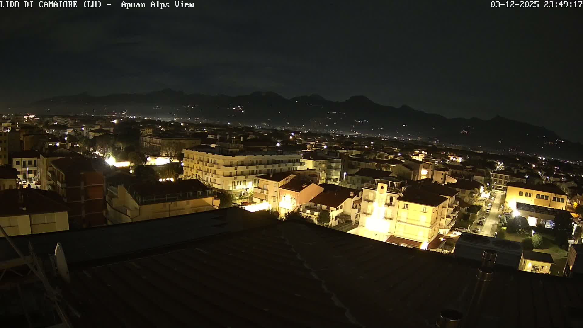 Apuan Alps Live Cam from Lido di Camaiore - Lucca, Italy