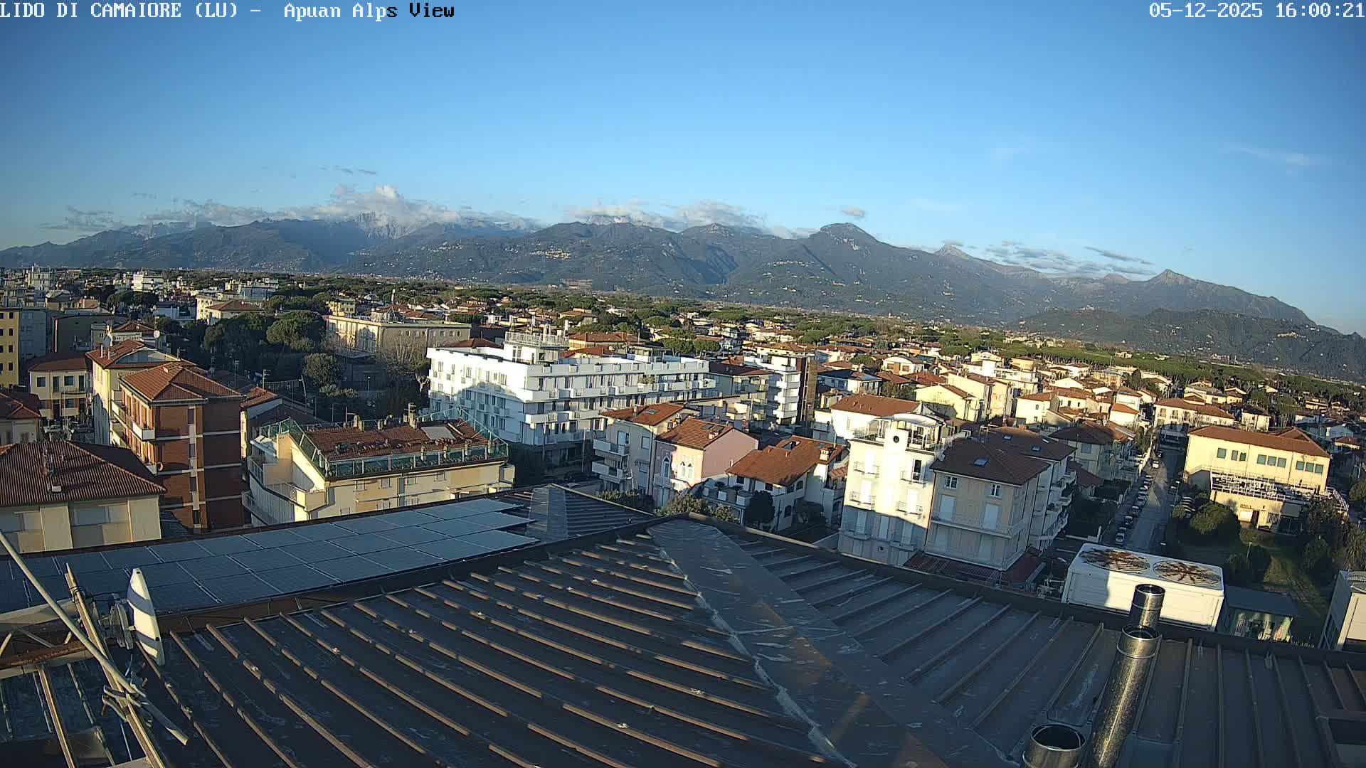 Apuan Alps Live Cam from Lido di Camaiore - Lucca, Italy
