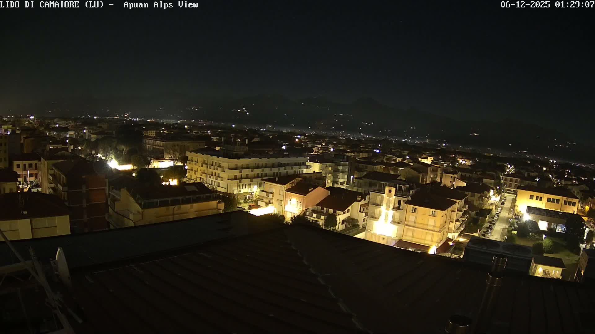 Apuan Alps Live Cam from Lido di Camaiore - Lucca, Italy