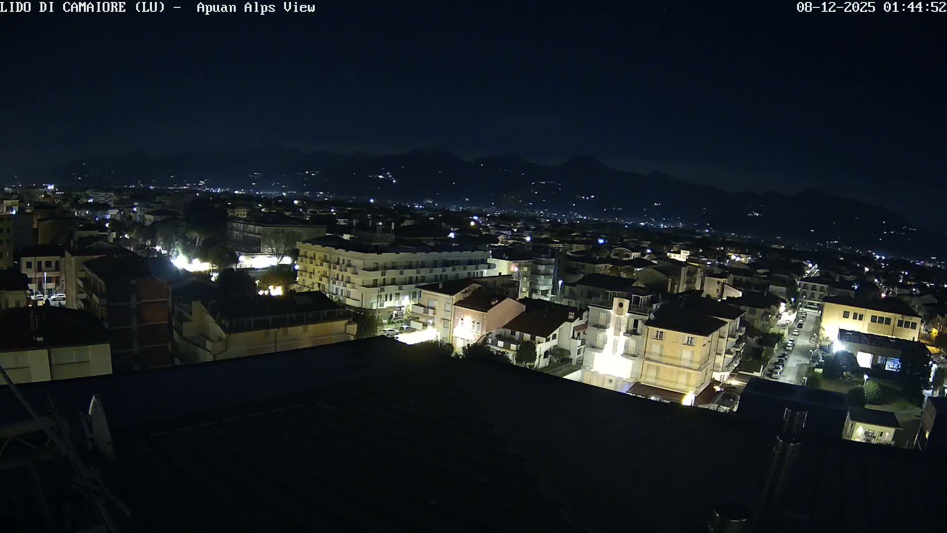 Apuan Alps Live Cam from Lido di Camaiore - Lucca, Italy