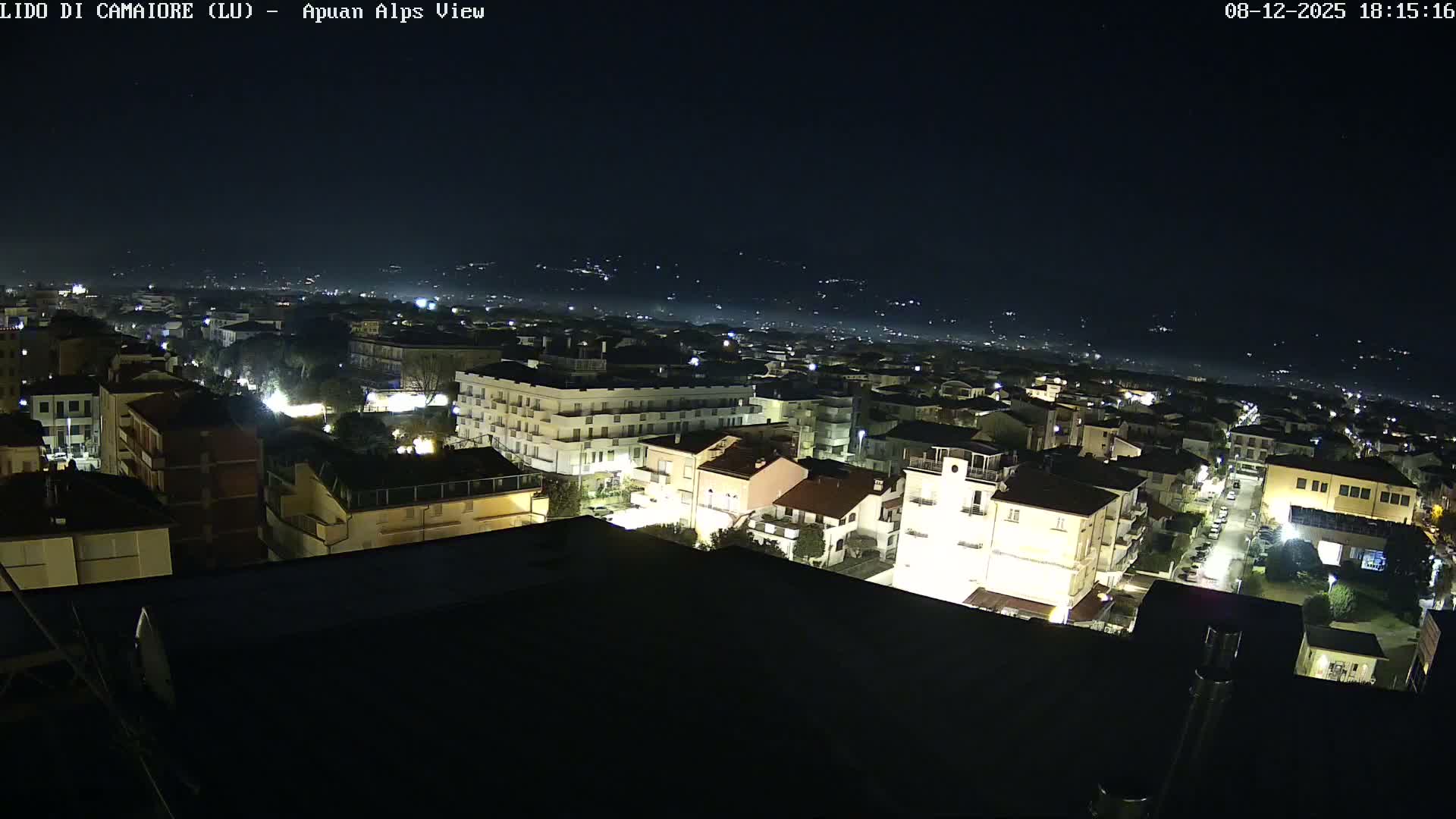 Apuan Alps Live Cam from Lido di Camaiore - Lucca, Italy