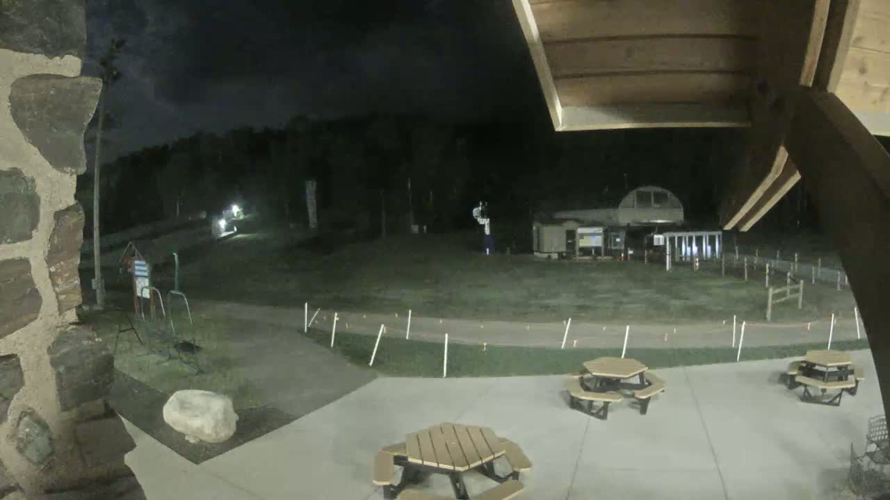 Giants Ridge Main Square, Ski Slopes & Cable Car Live Cam - Biwabik, Saint Louis, Minnesota, USA