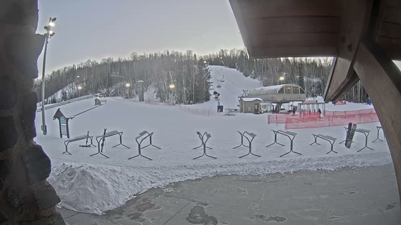 Giants Ridge Main Square, Ski Slopes & Cable Car Live Cam - Biwabik, Saint Louis, Minnesota, USA