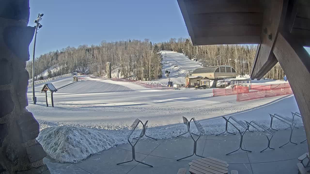 Giants Ridge Main Square, Ski Slopes & Cable Car Live Cam - Biwabik, Saint Louis, Minnesota, USA