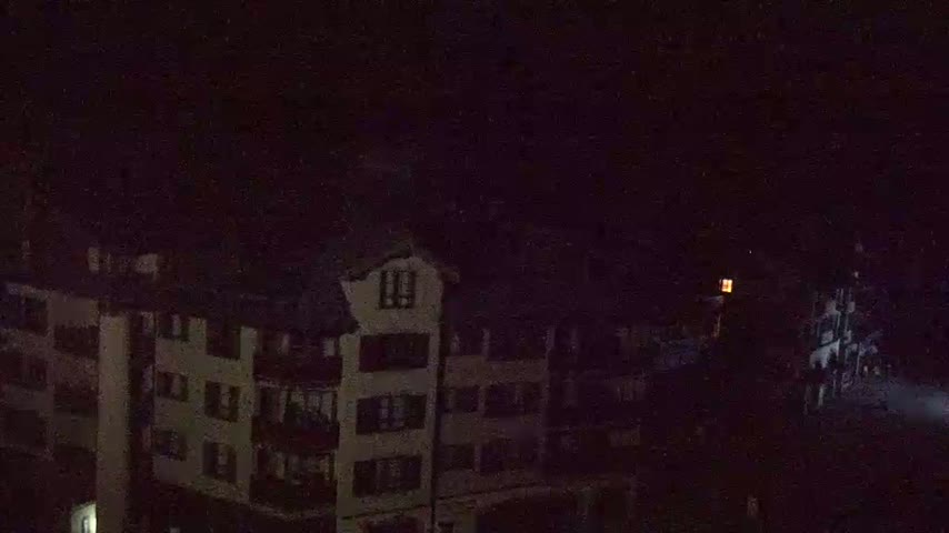 Les Arcs, Arc 1950 Ski Village Live Cam - Bourg-Saint-Maurice, Savoie, Auvergne-Rhône-Alpes, France