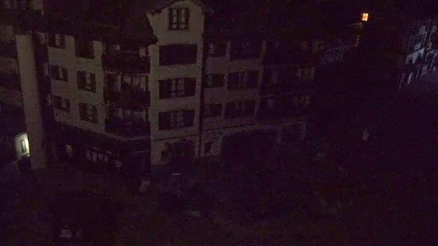 Les Arcs, Arc 1950 Ski Village Live Cam - Bourg-Saint-Maurice, Savoie, Auvergne-Rhône-Alpes, France