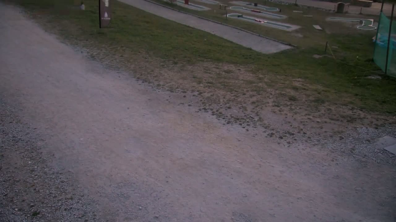 La Plagne Tarentaise, La Plagne Ski Village & Ski Slopes Live Cam - Bourg-Saint-Maurice, Savoie, 	Auvergne-Rhône-Alpes, France
