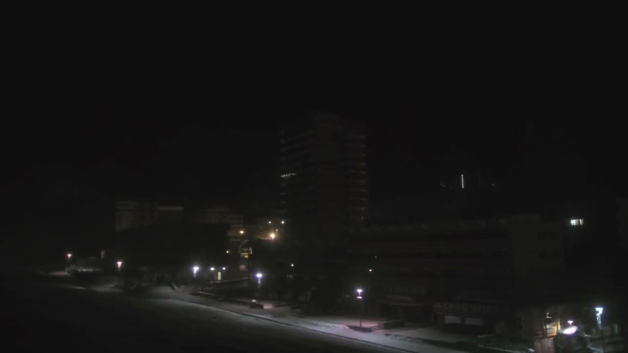 La Plagne Tarentaise, La Plagne Ski Village & Ski Slopes Live Cam - Bourg-Saint-Maurice, Savoie, 	Auvergne-Rhône-Alpes, France