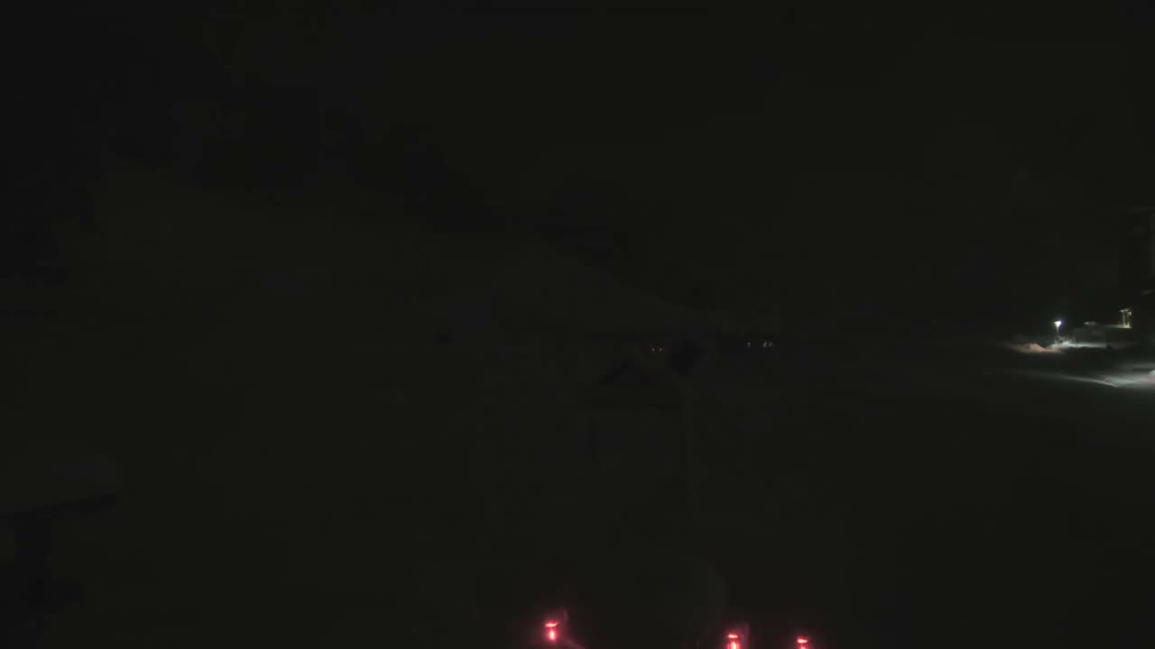 La Plagne Tarentaise, La Plagne Ski Village & Ski Slopes Live Cam - Bourg-Saint-Maurice, Savoie, 	Auvergne-Rhône-Alpes, France