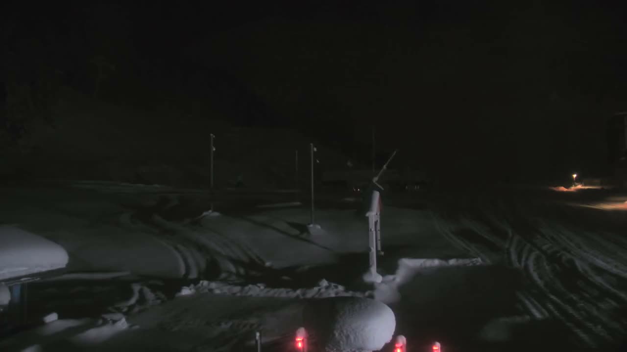 La Plagne Tarentaise, La Plagne Ski Village & Ski Slopes Live Cam - Bourg-Saint-Maurice, Savoie, 	Auvergne-Rhône-Alpes, France