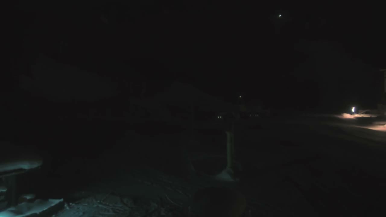 La Plagne Tarentaise, La Plagne Ski Village & Ski Slopes Live Cam - Bourg-Saint-Maurice, Savoie, 	Auvergne-Rhône-Alpes, France