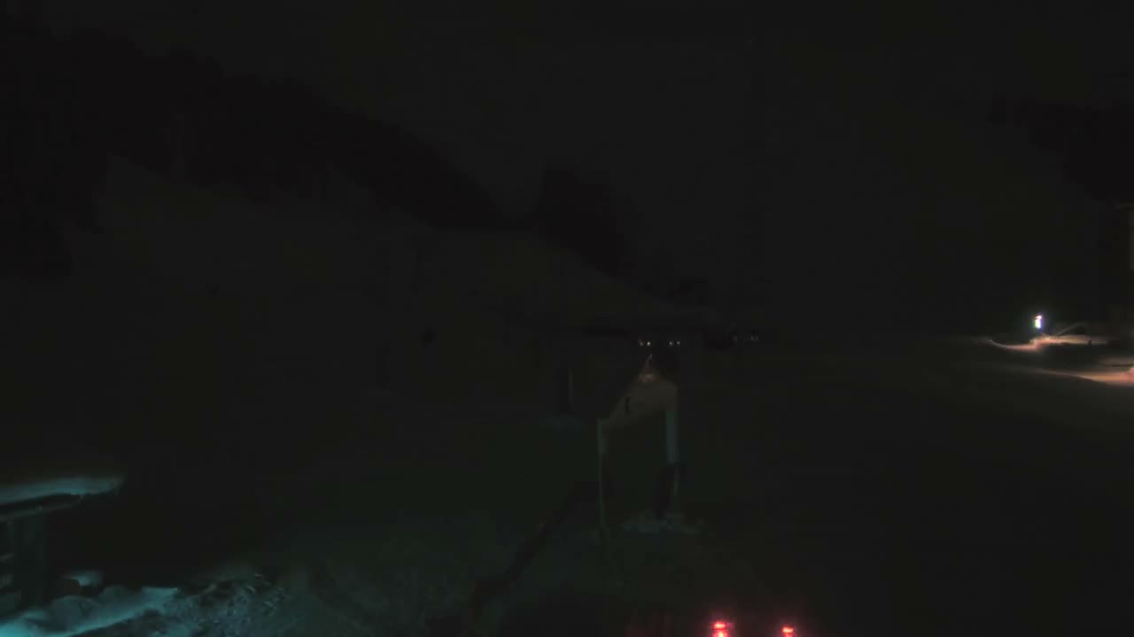 La Plagne Tarentaise, La Plagne Ski Village & Ski Slopes Live Cam - Bourg-Saint-Maurice, Savoie, 	Auvergne-Rhône-Alpes, France