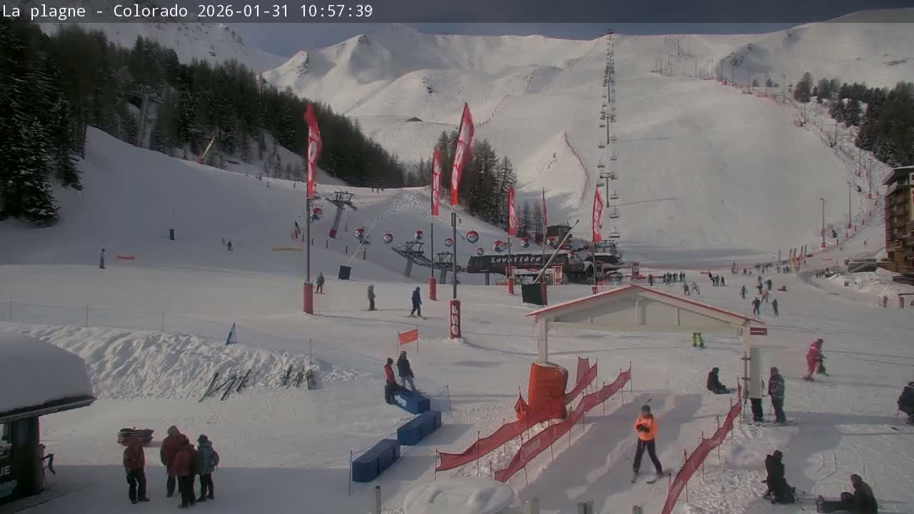 La Plagne Tarentaise, La Plagne Ski Village & Ski Slopes Live Cam - Bourg-Saint-Maurice, Savoie, 	Auvergne-Rhône-Alpes, France