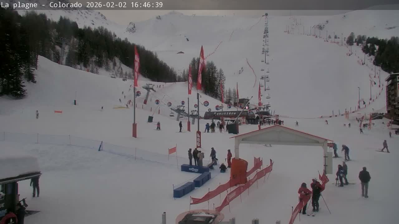 La Plagne Tarentaise, La Plagne Ski Village & Ski Slopes Live Cam - Bourg-Saint-Maurice, Savoie, 	Auvergne-Rhône-Alpes, France