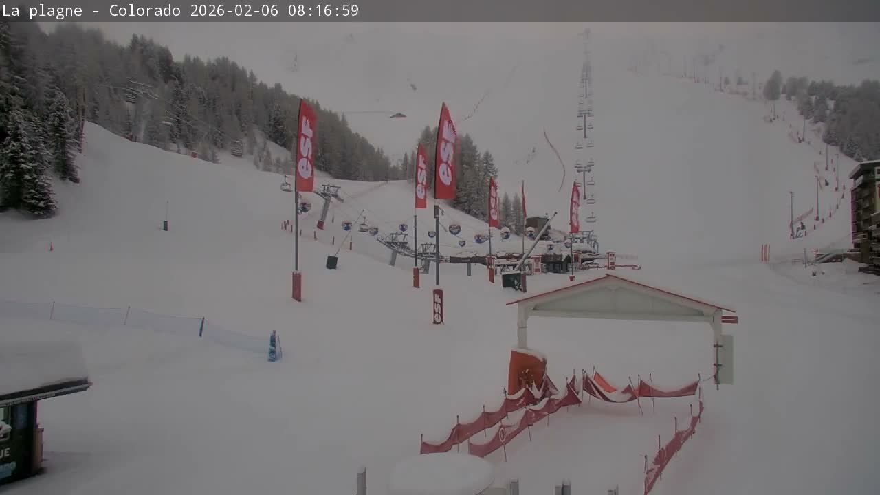 La Plagne Tarentaise, La Plagne Ski Village & Ski Slopes Live Cam - Bourg-Saint-Maurice, Savoie, 	Auvergne-Rhône-Alpes, France