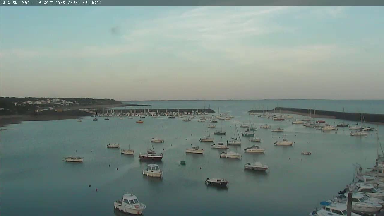 Port of Jard sur Mer & Marine Live Cam - Les Sables-d'Olonne, Vendée, Pays de la Loire, France