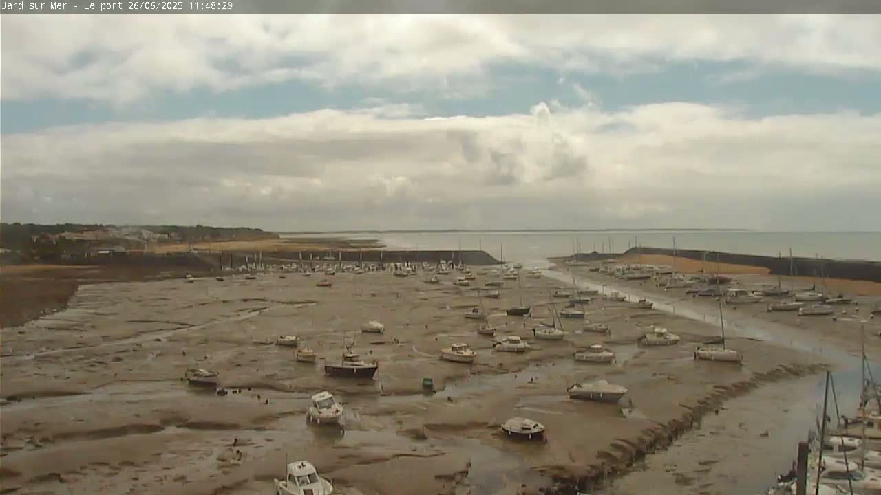 Port of Jard sur Mer & Marine Live Cam - Les Sables-d'Olonne, Vendée, Pays de la Loire, France