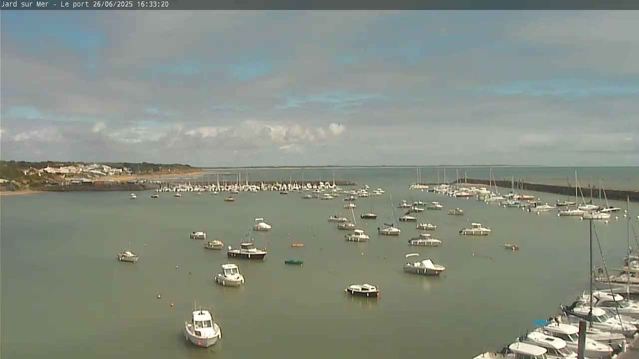 Port of Jard sur Mer & Marine Live Cam - Les Sables-d'Olonne, Vendée, Pays de la Loire, France