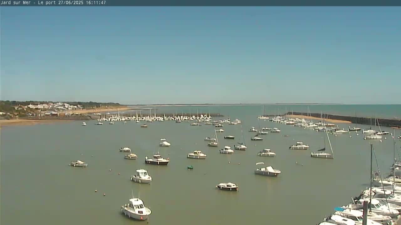 Port of Jard sur Mer & Marine Live Cam - Les Sables-d'Olonne, Vendée, Pays de la Loire, France