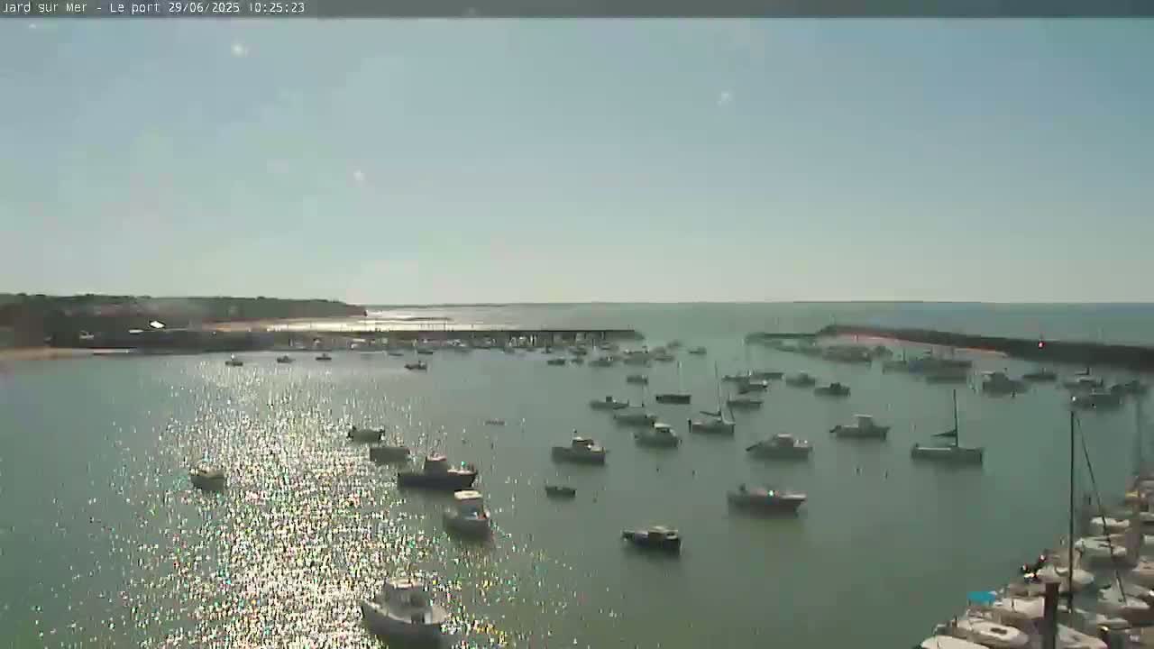 Port of Jard sur Mer & Marine Live Cam - Les Sables-d'Olonne, Vendée, Pays de la Loire, France