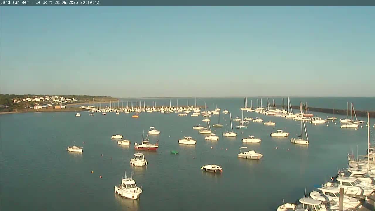 Port of Jard sur Mer & Marine Live Cam - Les Sables-d'Olonne, Vendée, Pays de la Loire, France