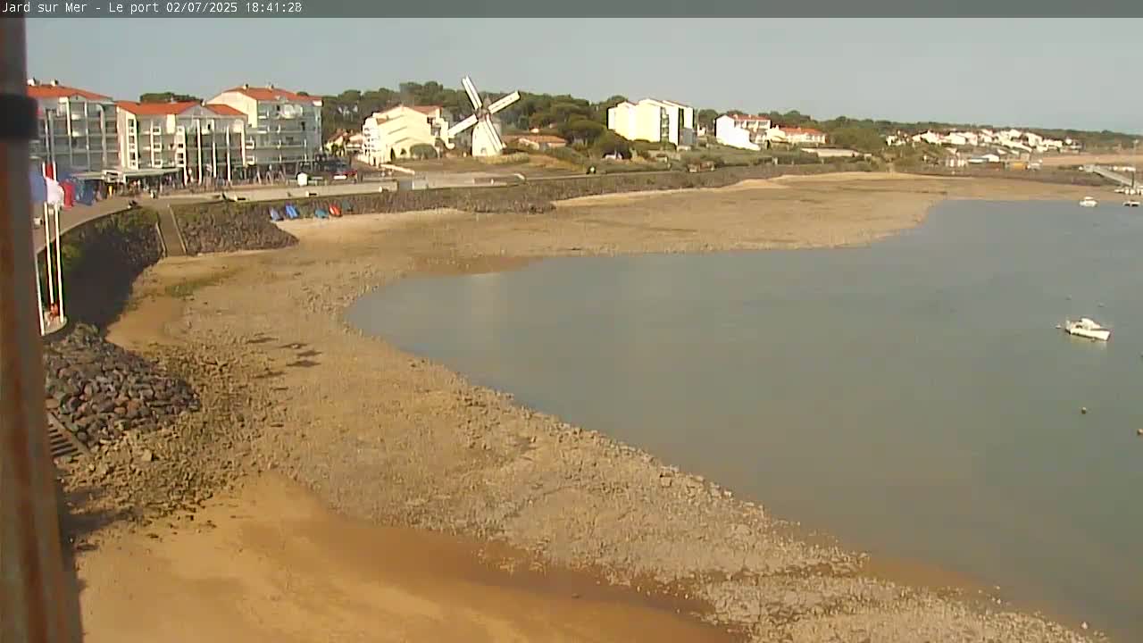 Port of Jard sur Mer & Marine Live Cam - Les Sables-d'Olonne, Vendée, Pays de la Loire, France