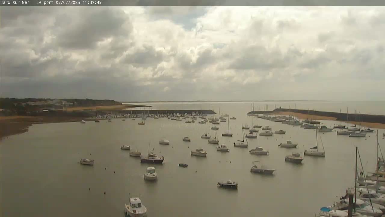 Port of Jard sur Mer & Marine Live Cam - Les Sables-d'Olonne, Vendée, Pays de la Loire, France