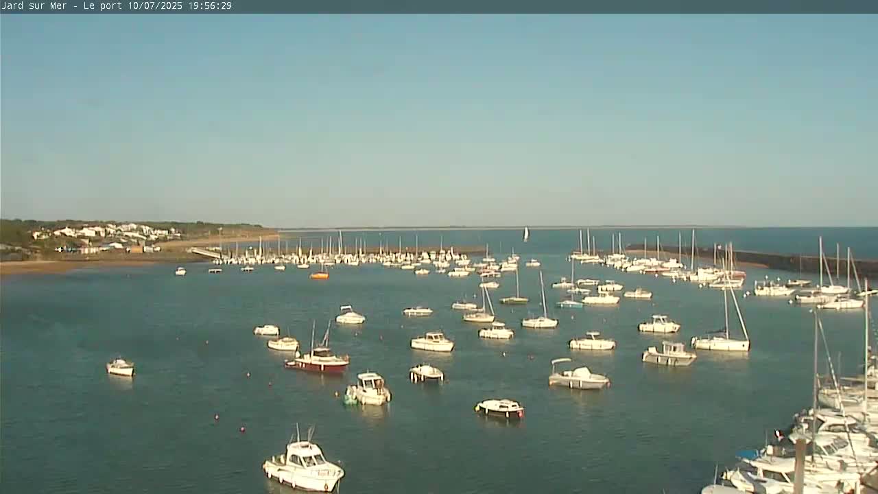 Port of Jard sur Mer & Marine Live Cam - Les Sables-d'Olonne, Vendée, Pays de la Loire, France