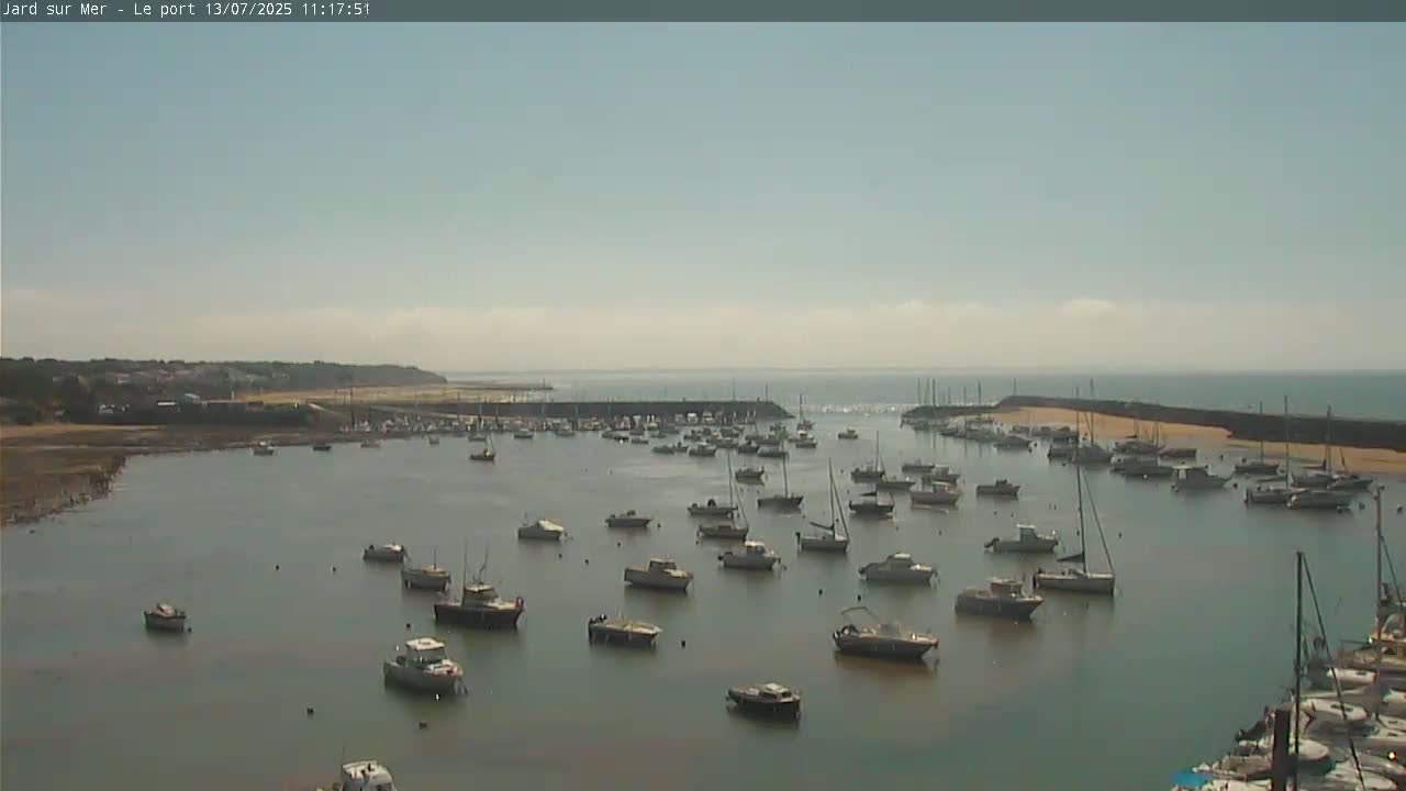 Port of Jard sur Mer & Marine Live Cam - Les Sables-d'Olonne, Vendée, Pays de la Loire, France