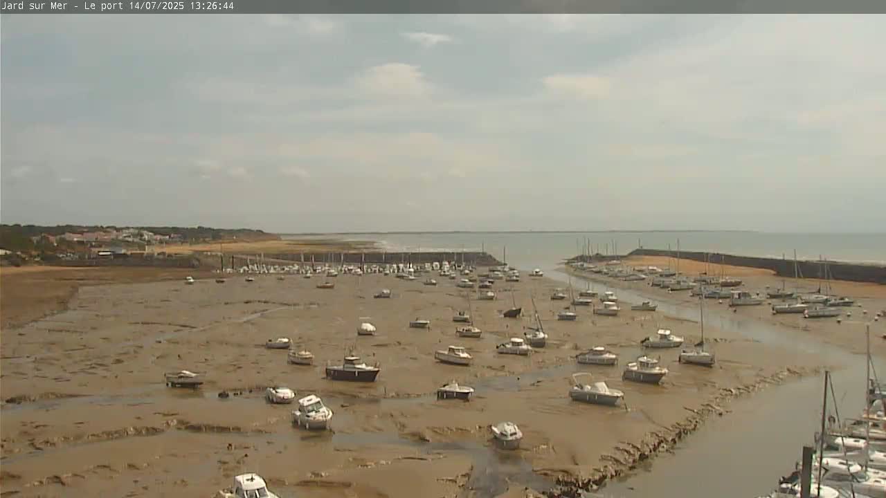 Port of Jard sur Mer & Marine Live Cam - Les Sables-d'Olonne, Vendée, Pays de la Loire, France