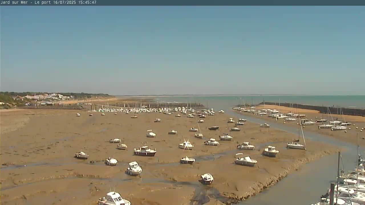 Port of Jard sur Mer & Marine Live Cam - Les Sables-d'Olonne, Vendée, Pays de la Loire, France