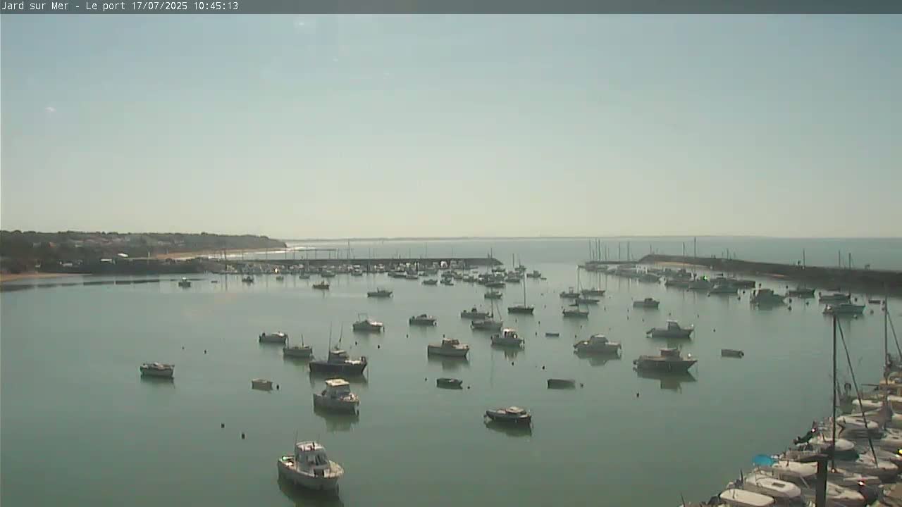 Port of Jard sur Mer & Marine Live Cam - Les Sables-d'Olonne, Vendée, Pays de la Loire, France