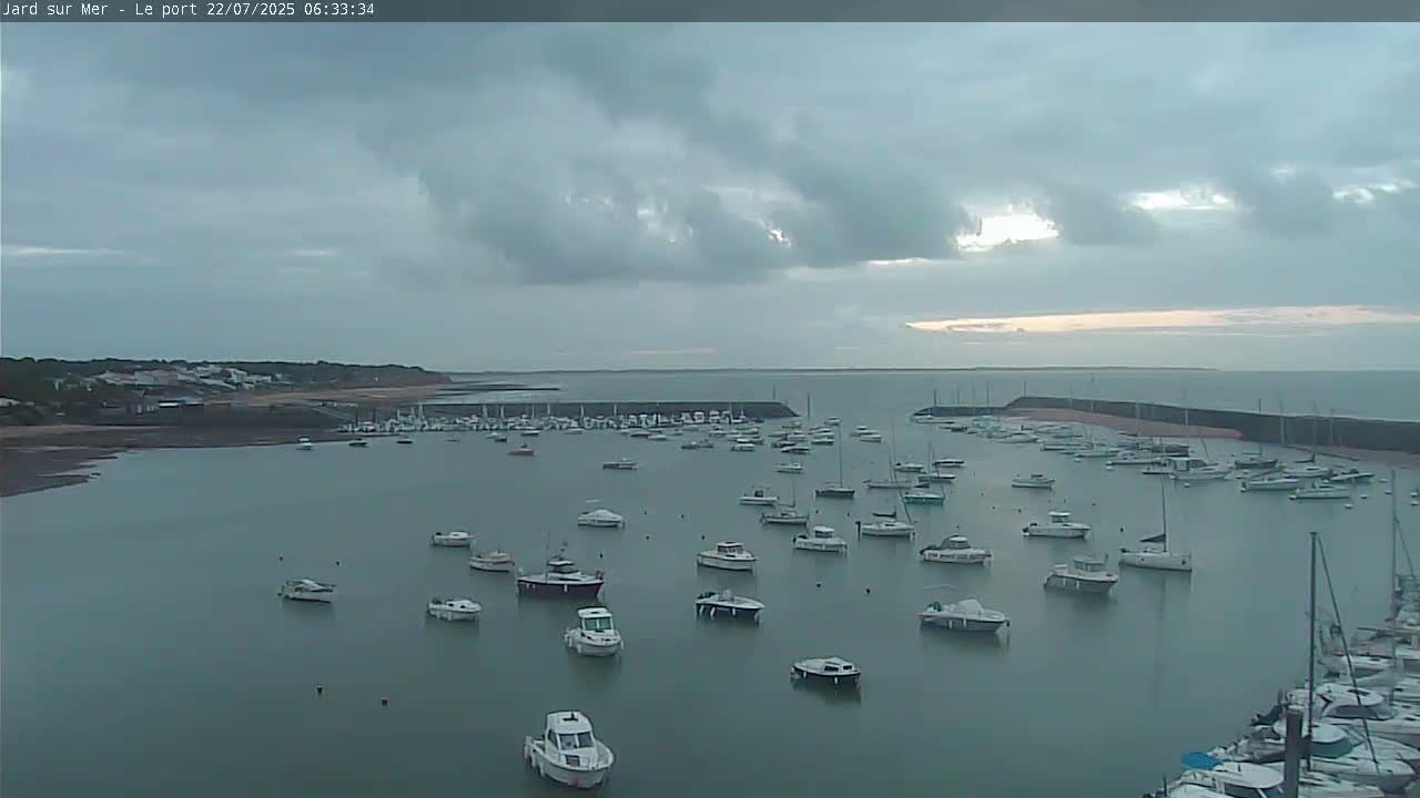 Port of Jard sur Mer & Marine Live Cam - Les Sables-d'Olonne, Vendée, Pays de la Loire, France